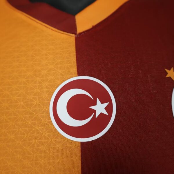 Galatasaray Home Soccer Jersey 2025-26 player version