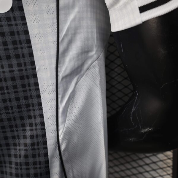 Newcastle United Shirt Home Jersey Player Version 25-26