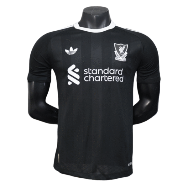 Liverpool Black Goalkeeper Football Shirt 2025-26 Player Edition