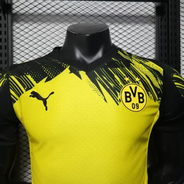 Borussia Dortmund Yellow Home football jersey 2025-26 Player Version