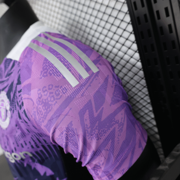 2025-26 Manchester United Special Player Edition football jersey