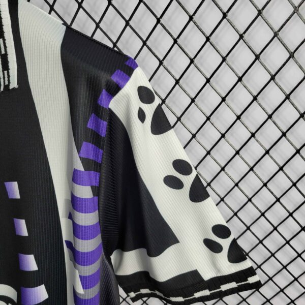 97-98 Real Madrid Retro Soccer Jersey