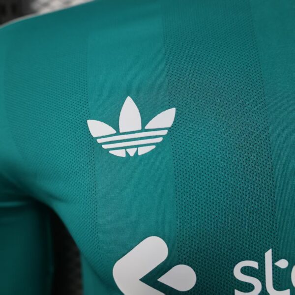 Liverpool Long Sleeve Third away green football jersey 2025-26 Player version