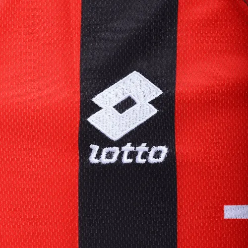 AC Milan BAGGIO #18 Retro Jersey Home  1996/97